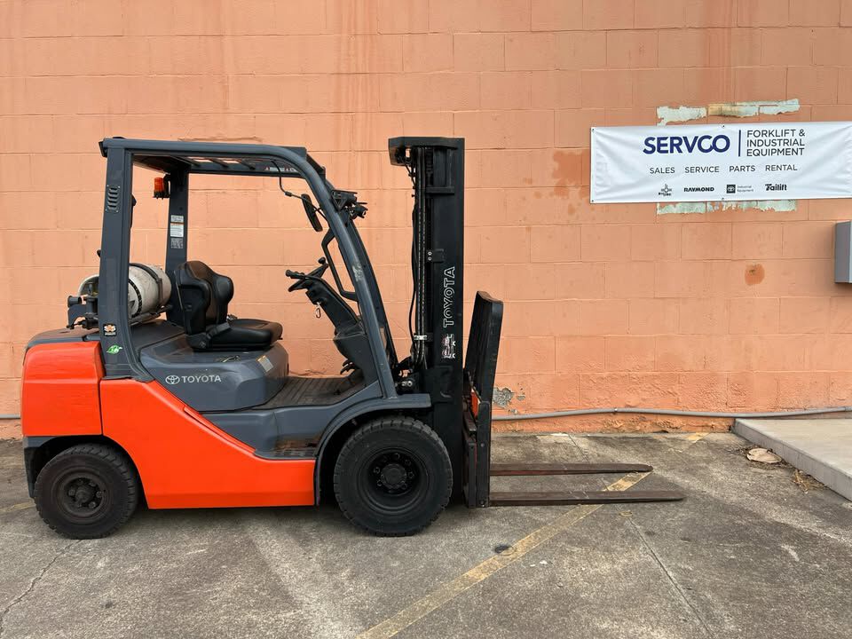 image of 2018 Toyota 8FGU25 Forklift for sale